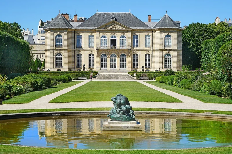 Hôtel Biron and its sculpture garden at Musée Rodin, Paris
