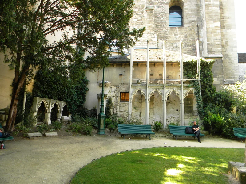 The garden beside Saint-Germain-des-Prés church, Paris; neighbourhood context